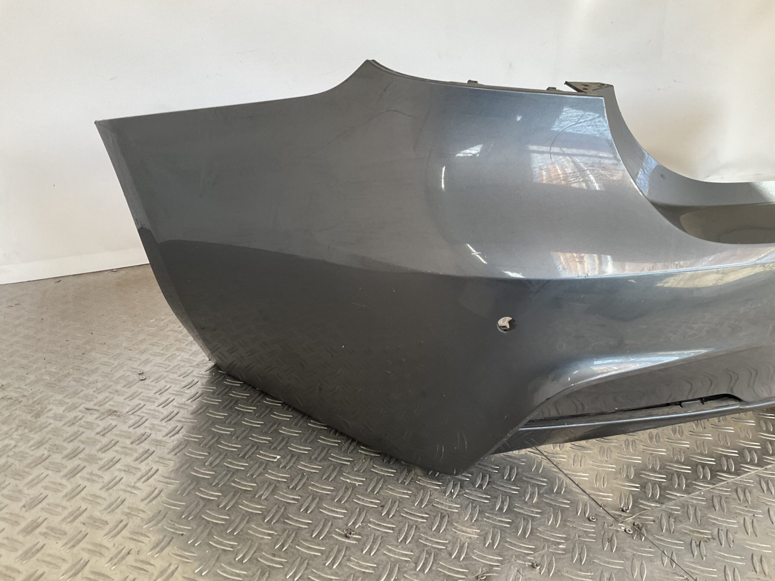 Bumper BMW 3 Serie F30 Sedan M Pakket M-Pakket 51128054195 Achterbumper F8-15221z