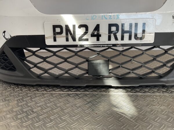 Bumper Seat Arona 6F9 Facelift 21- 6F9807221E Voorbumper C10-15218z
