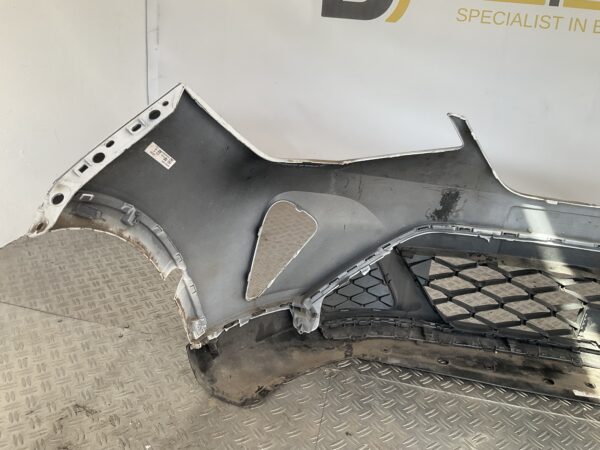 Bumper Seat Arona 6F9 Facelift 21- 6F9807221E Voorbumper C10-15218z