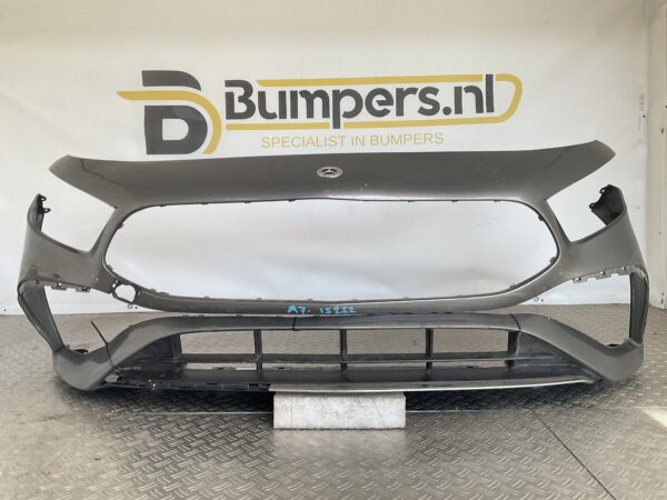 Bumper Mercedes A Klasse W177 AMG Facelift 23- A1778858705 +Onderplaat Voorbumper A7-15252z