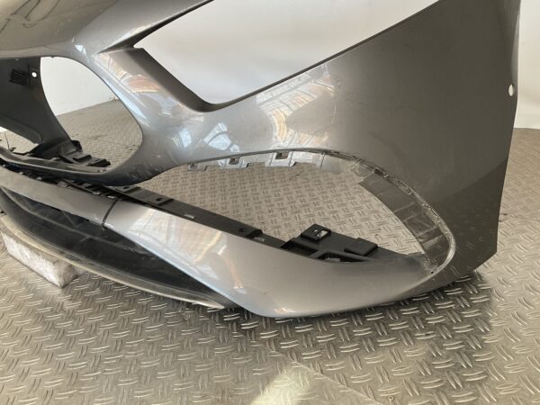 Bumper Mercedes A Klasse W177 AMG Facelift 23- A1778858705 +Onderplaat Voorbumper A7-15252z