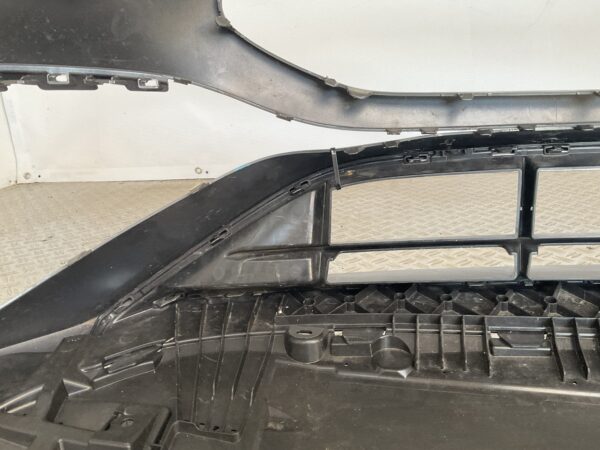 Bumper Mercedes A Klasse W177 AMG Facelift 23- A1778858705 +Onderplaat Voorbumper A7-15252z