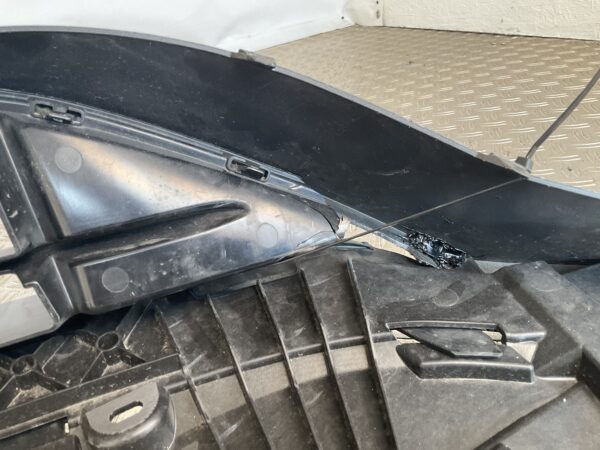 Bumper Mercedes A Klasse W177 AMG Facelift 23- A1778858705 +Onderplaat Voorbumper A7-15252z