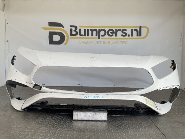Bumper Mercedes A Klasse W177 AMG Facelift 23- A1778858705 +Onderplaat  Voorbumper A7-15253z