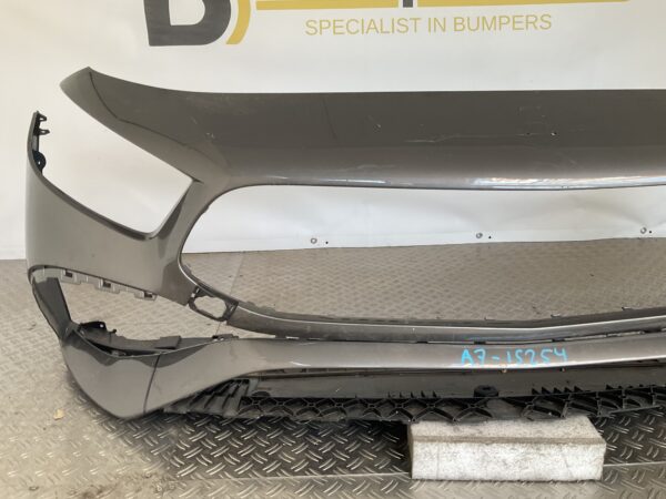 Bumper Mercedes A Klasse W177 AMG Facelift 23- A1778858705 +Onderplaat Voorbumper A7-15254z