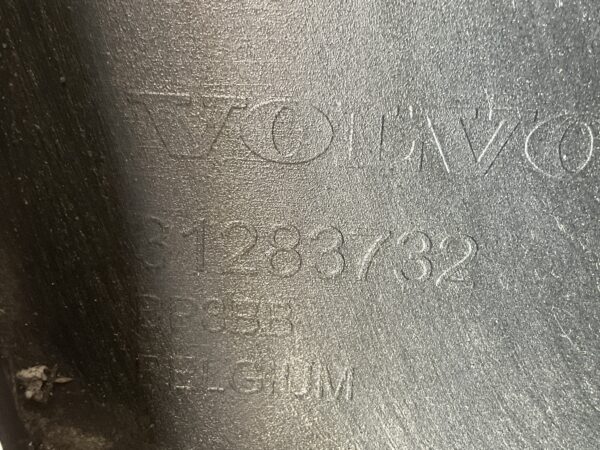 Bumper Volvo V40 Normaal 12- pdc 31283732 Voorbumper E4-15474z