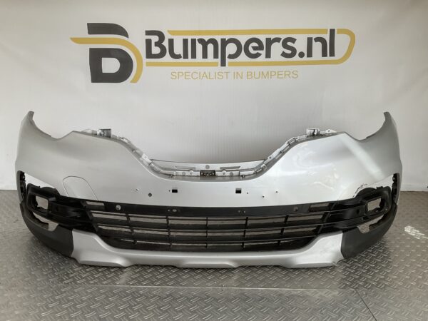 Bumper Renault Captur Facelift 16-21 620227019R Voorbumper F5-15506z