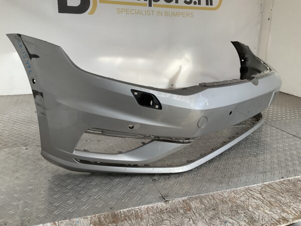 Bumper Volkswagen Golf 7 Facelift kls pdc 17-21 5G0807221FL Voorbumper C2-15472z