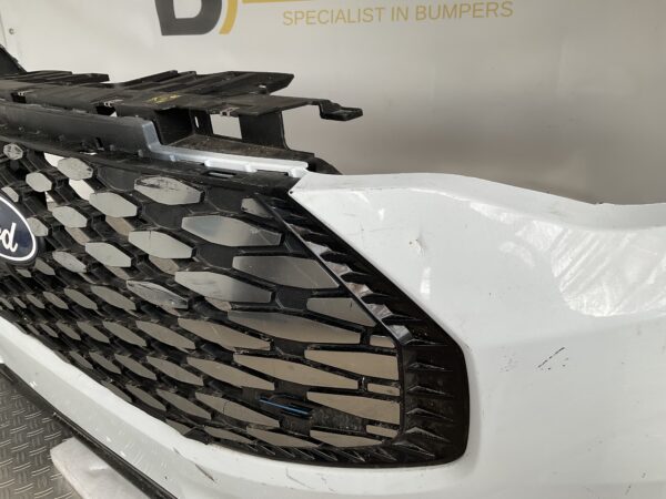 Bumper Ford Tranist Custom 24-  PZ31-17F003-BVoorbumper D5-15463z