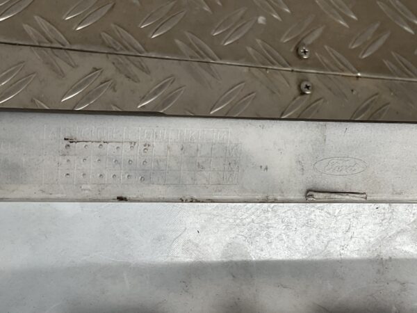Bumper Ford Puma Stline ST-Line R1TB-17757-C-PIA-01 Voorbumper D5-15466z