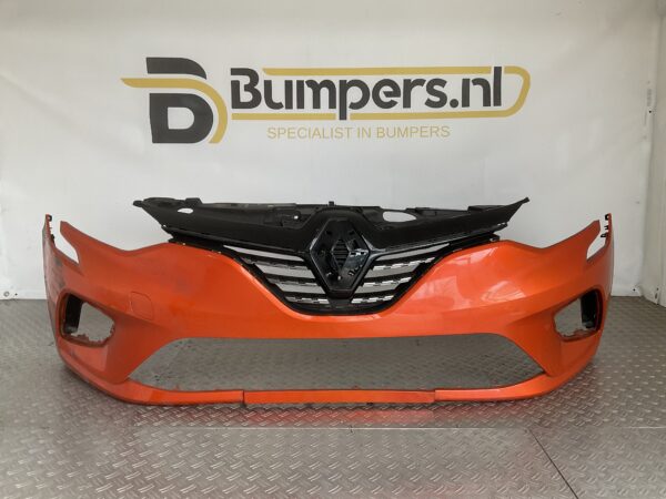 Bumper Renault Clio 5 19-23  620221350R Voorbumper F5-15593z