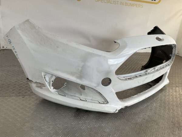 Bumper Ford Fiesta MK7 13-16 C1BB-17757-a Voorbumper D3-15642z