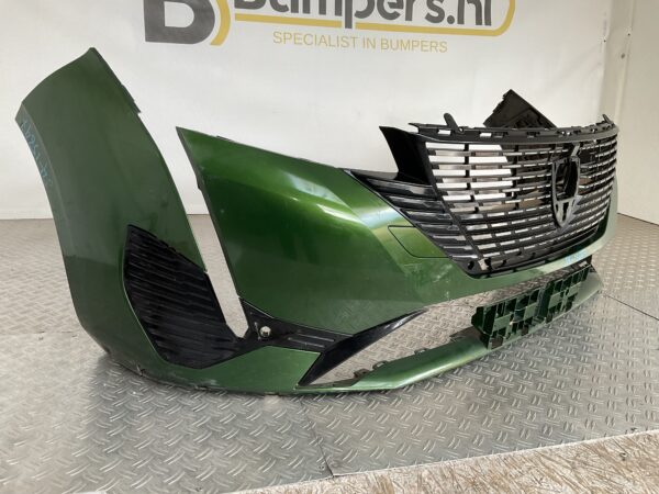 Bumper Peugeot 308 2022-2025 Voorbumper J4-15647z