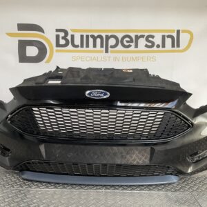 Bumper Ford Focus Mk3 III ST line Facelift 14-18 F1EB-17757-A Voorbumper D9-15640z