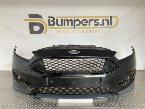 Bumper Ford Focus Mk3 III ST line Facelift 14-18 F1EB-17757-A Voorbumper D9-15639z