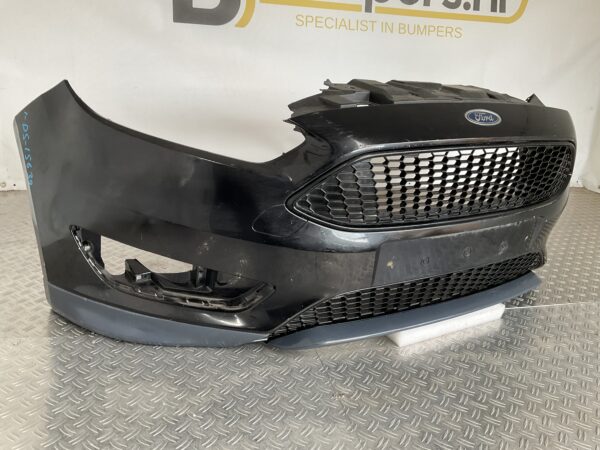 Bumper Ford Focus Mk3 III ST line Facelift 14-18 F1EB-17757-A Voorbumper D9-15639z