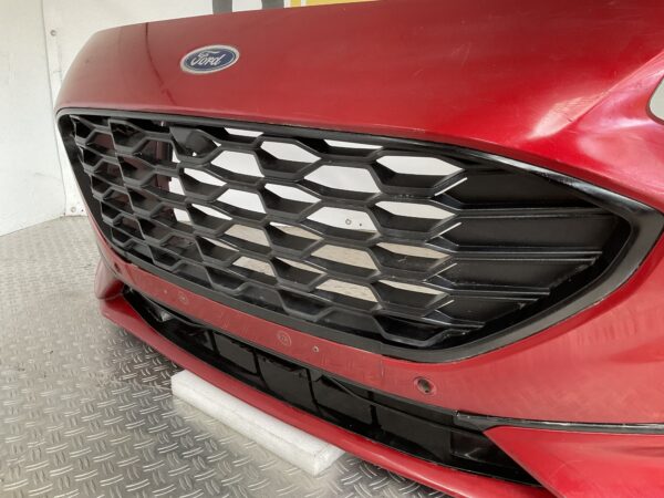 Bumper Ford Kuga MK3 III Stline ST-Line 19-23 kls LV4B-17F003-S Voorbumper D5-15636z
