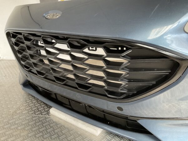 Bumper Ford Kuga MK3 III Stline ST-Line 19-23 LV4B-17F003-S Voorbumper D5-15636z
