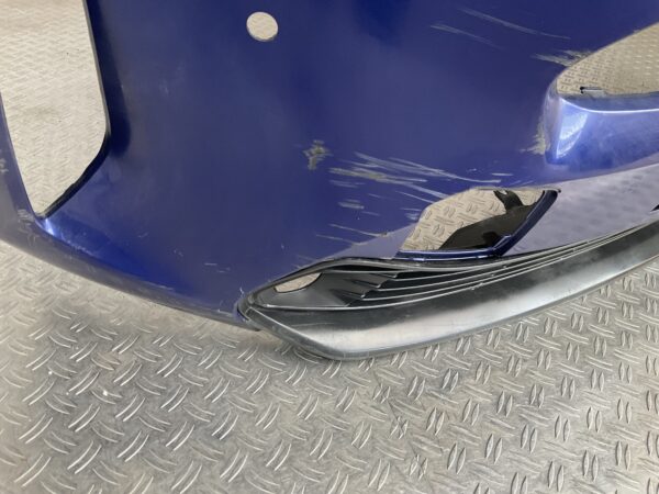 Bumper Toyota Yaris Cross 20-25 pdc 52119-0DC20 Voorbumper D5-15618z