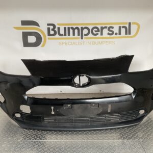 Bumper Toyota Yaris Cross 20-25 pdc 52119-0DC20 Voorbumper D5-15620z