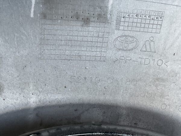 Bumper Toyota Aygo Facelift 17-21 52119-0H180 Voorbumper D3-15629z