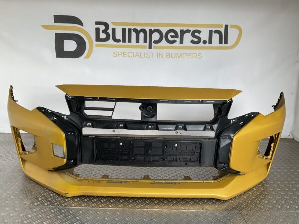Bumper Mitsubishi Spacestar 3 III 20-23 6400J973zz Voorbumper B4-15614z