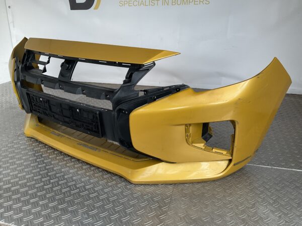 Bumper Mitsubishi Spacestar 3 III 20-23 6400J973zz Voorbumper B4-15614z