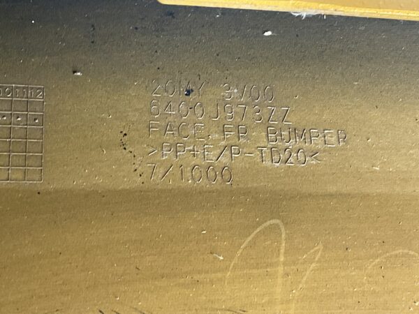 Bumper Mitsubishi Spacestar 3 III 20-23 6400J973zz Voorbumper B4-15614z