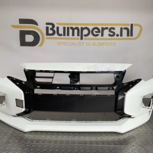 Bumper Mitsubishi Spacestar 3 III 20-23 6400J973zz Voorbumper B4-15681z