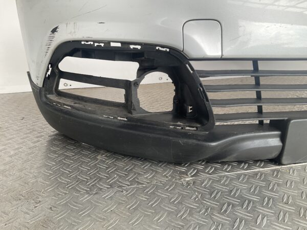 Bumper Renault Captur 2013-2016 620842933R Voorbumper F5-14890z