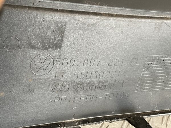 Bumper Volkswagen Golf 7 Facelift 17-21 5G0807221FL Voorbumper C2-15984z