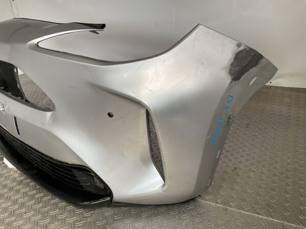Bumper Toyota Yaris Cross 20-25 pdc 52119-0DC20 Voorbumper D5-15976z