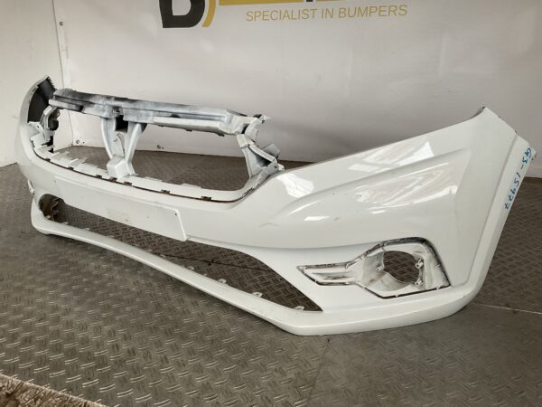 Bumper Dacia Sandero lll 21-23 620228531R Voorbumper G3-15977z