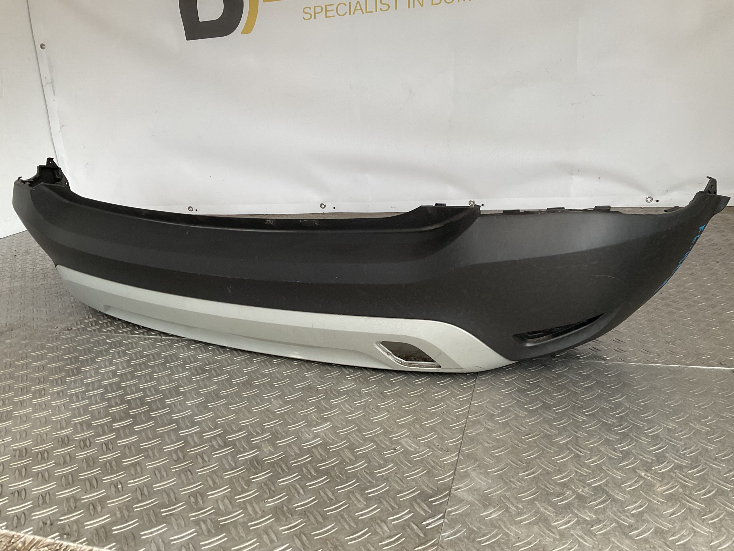 Bumper Opel Crossland X 17-21 39188060 Achterbumper F6-15949z