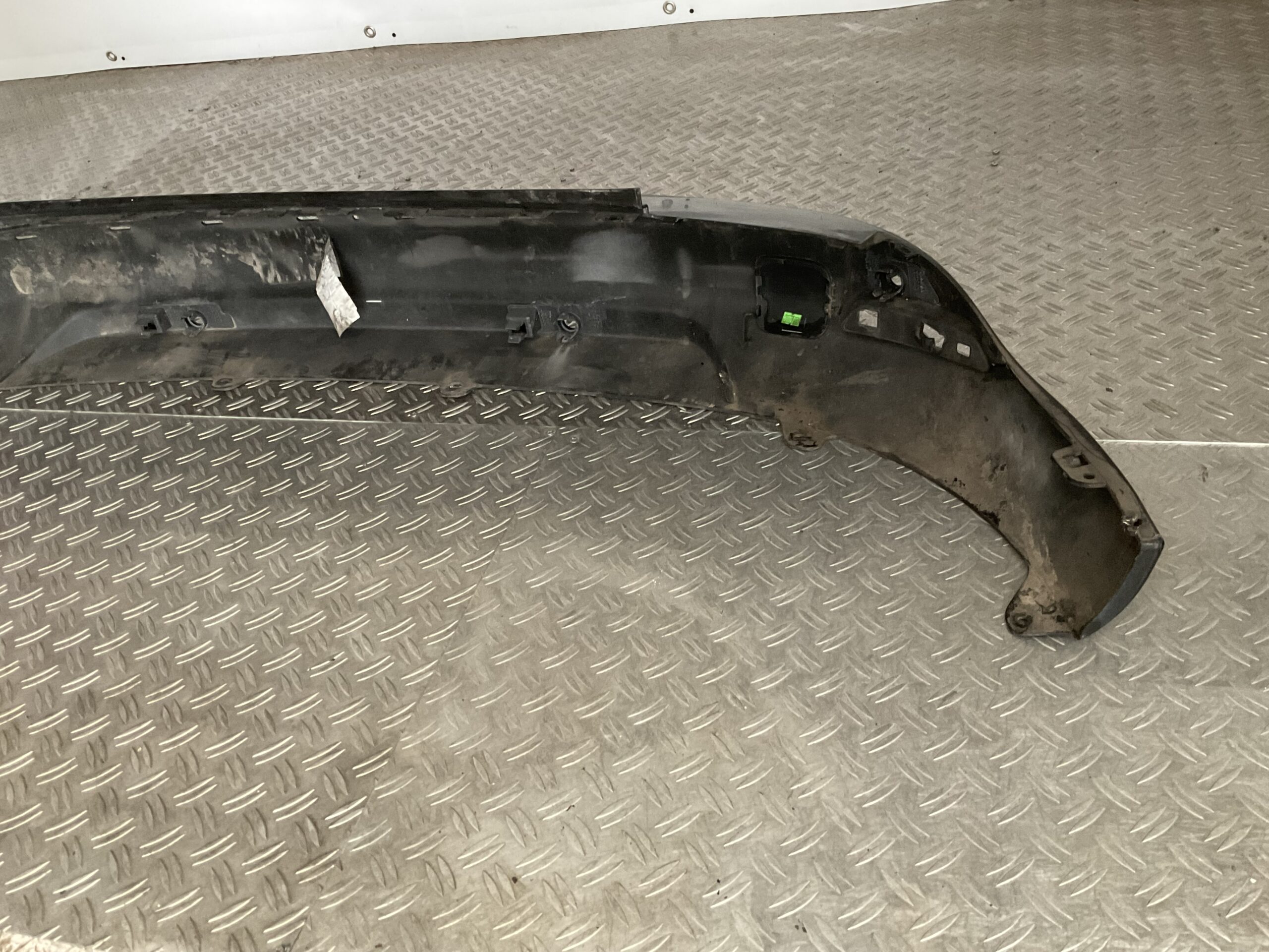 Bumper Renault Clio 4 IV 850174322R Achterbumper F6-15929z