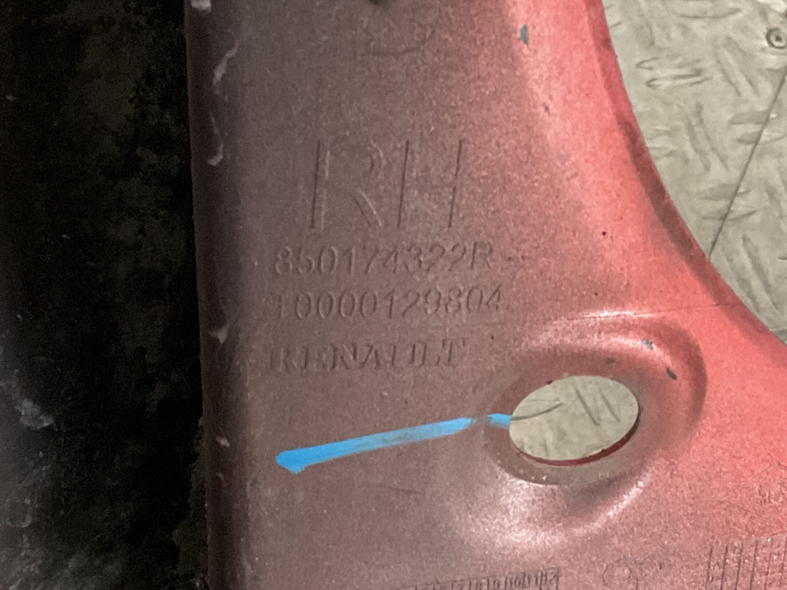 Bumper Renault Clio 4 IV 850174322R Achterbumper F6-15929z