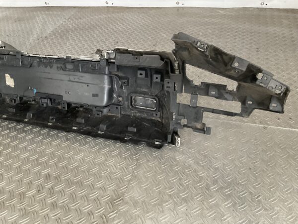 Bumper Land Rover Defender L663 L8B2-17D781-A Achterbumper F6-15933z