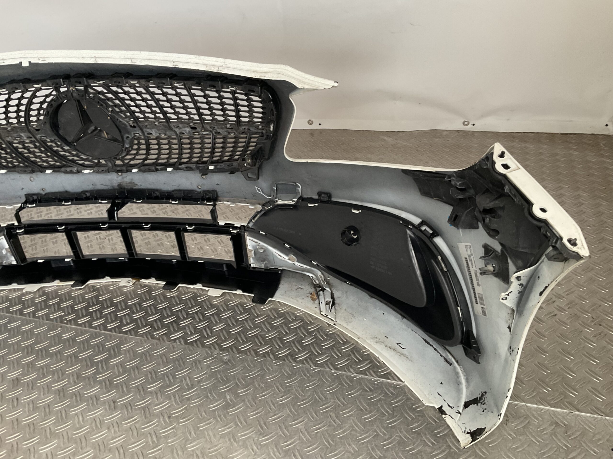 Bumper Mercedes A Klasse W176 AMG Facelift 16-19 pdc A1768802683 Voorbumper A3-15968z