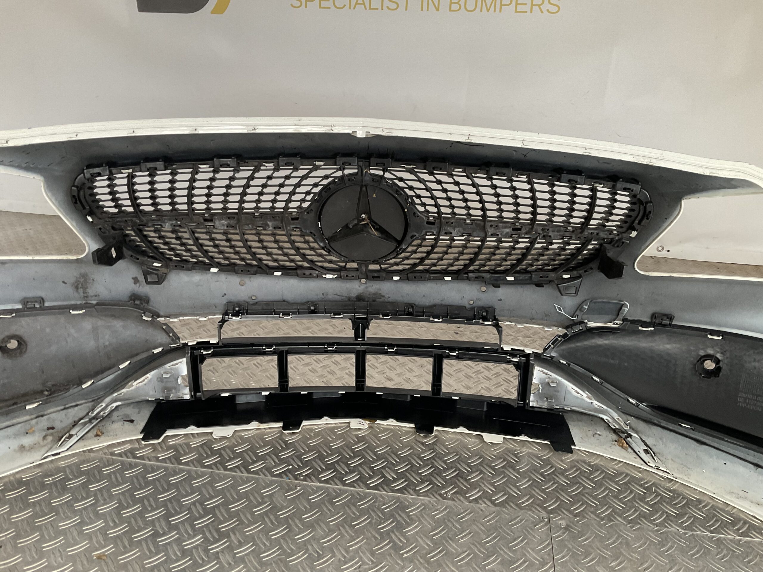 Bumper Mercedes A Klasse W176 AMG Facelift 16-19 pdc A1768802683 Voorbumper A3-15968z