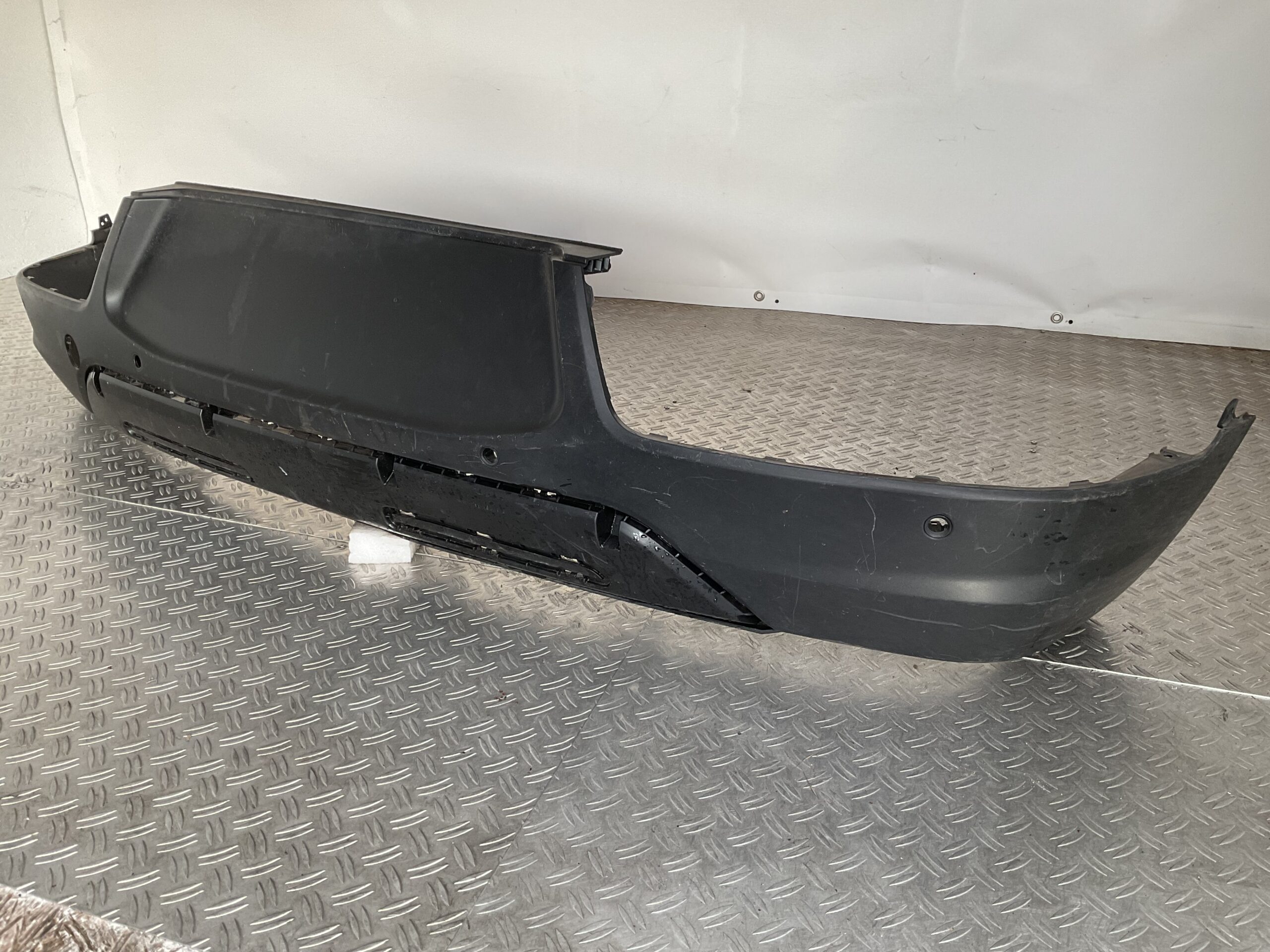 Bumper SsangYong Karando C300 K78811-37000 Achterbumper F6-15987z