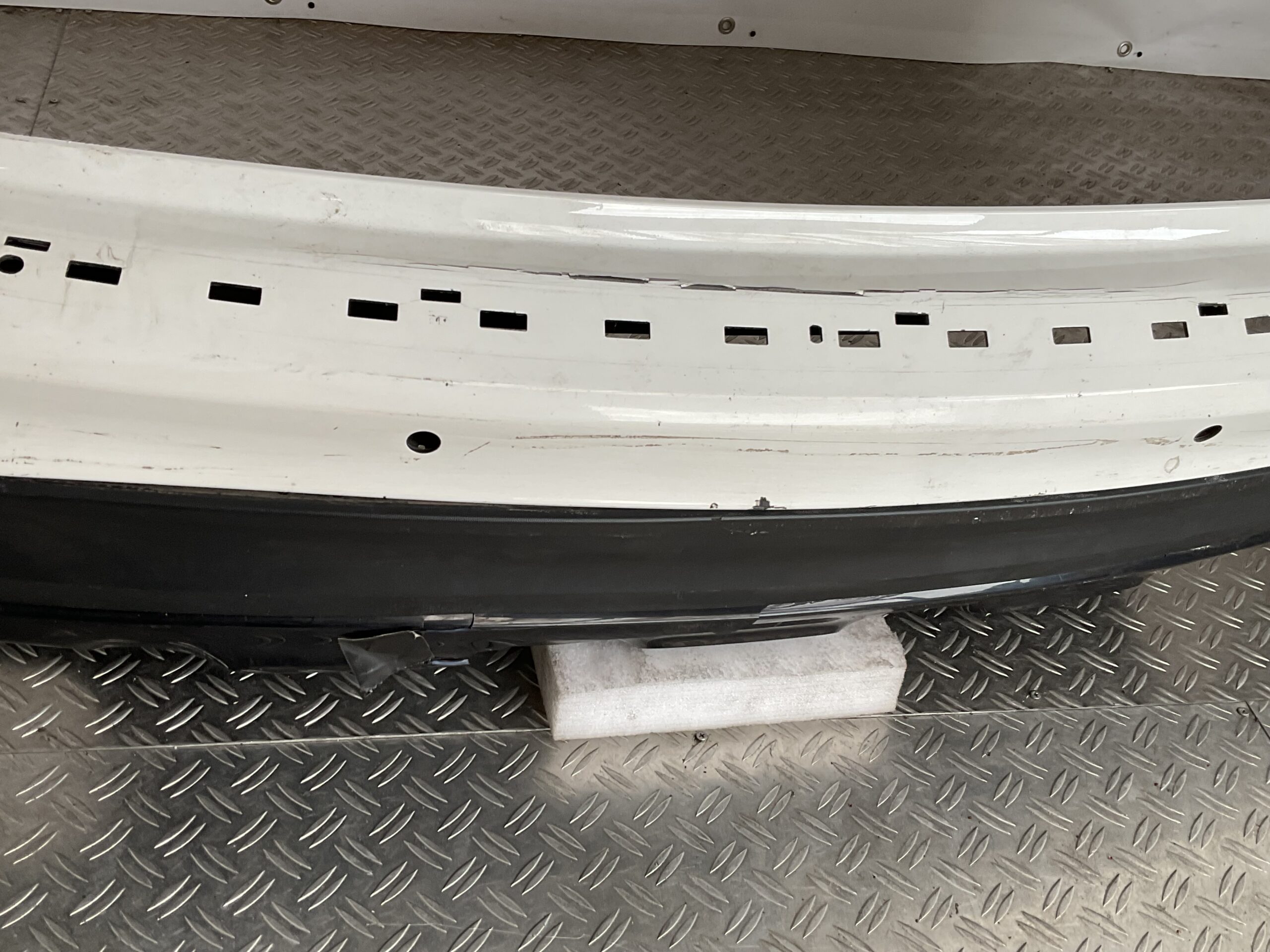Bumper Mercedes GLA W156 X156 AMG Line A1568852425 Achterbumper F6-15944z