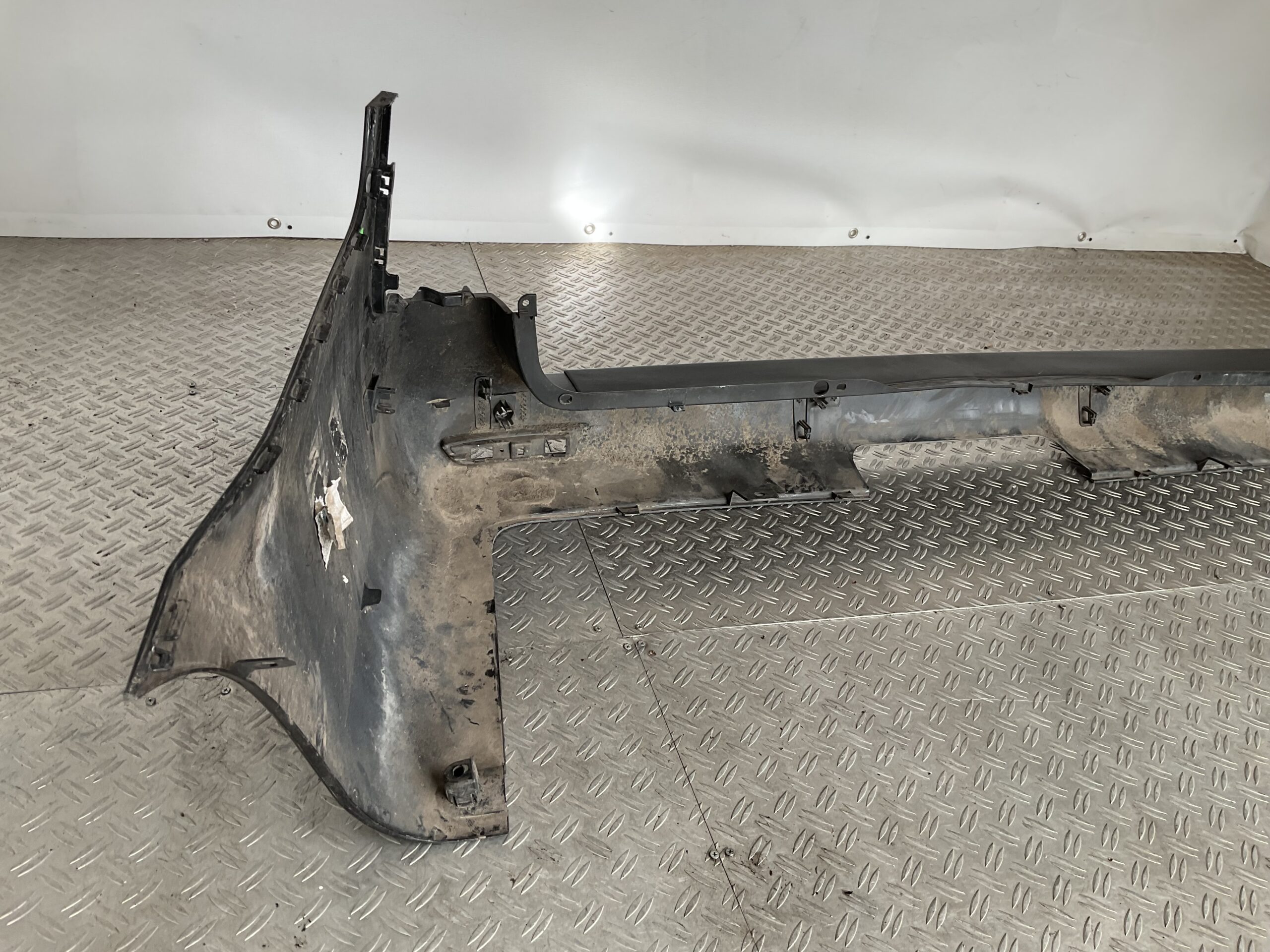 Bumper Mercedes Vito W447 A4478800045 Achterbumper F6-15977z