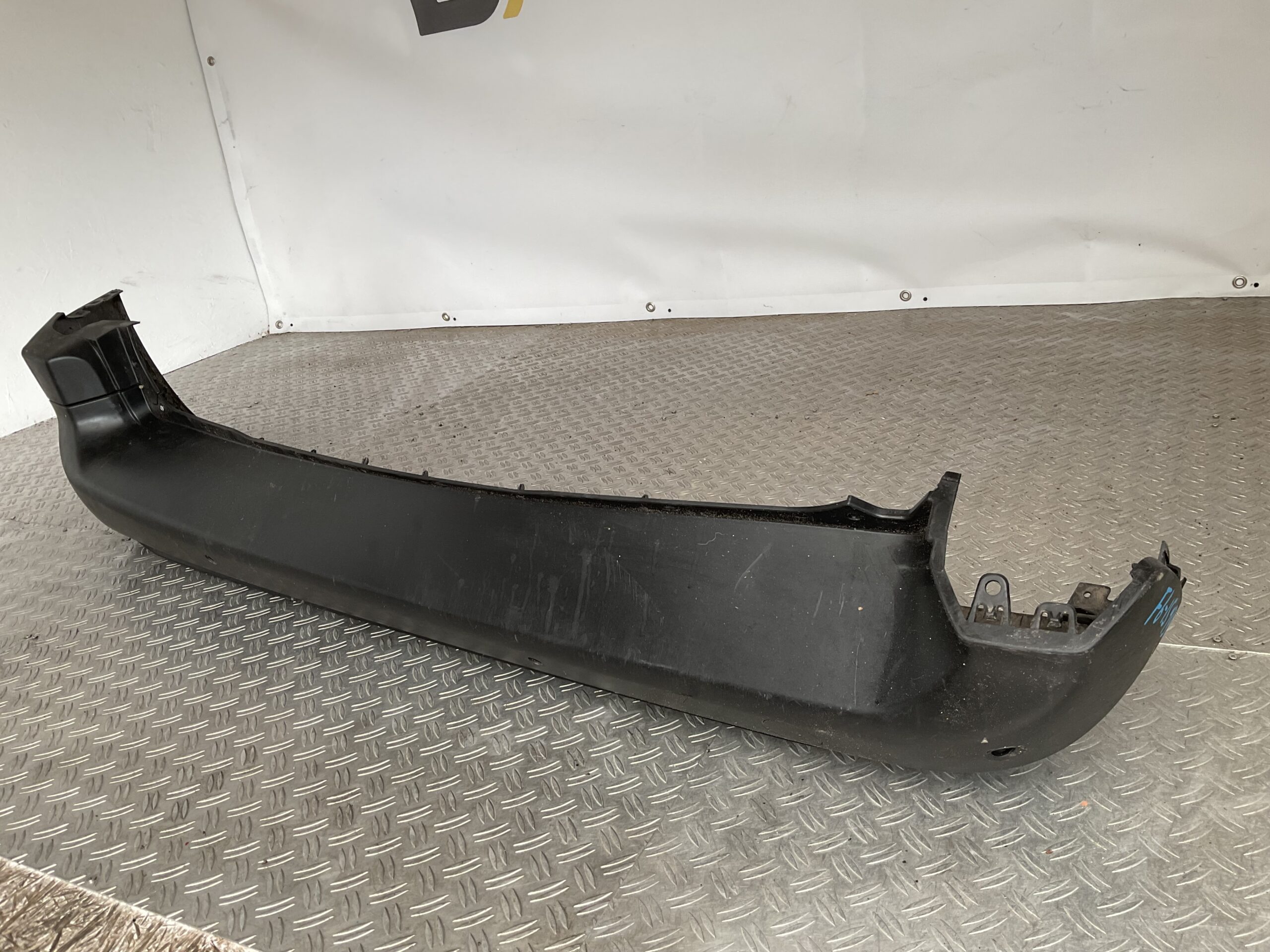 Bumper Peugeot Partner Cargo 9816757377 Achterbumper F6-15934z