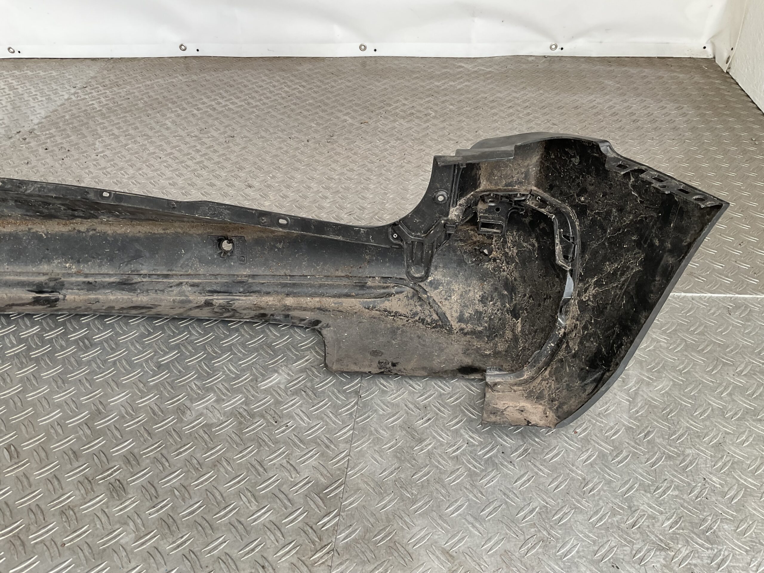 Bumper Peugeot Partner Cargo 9816757377 Achterbumper F6-15934z