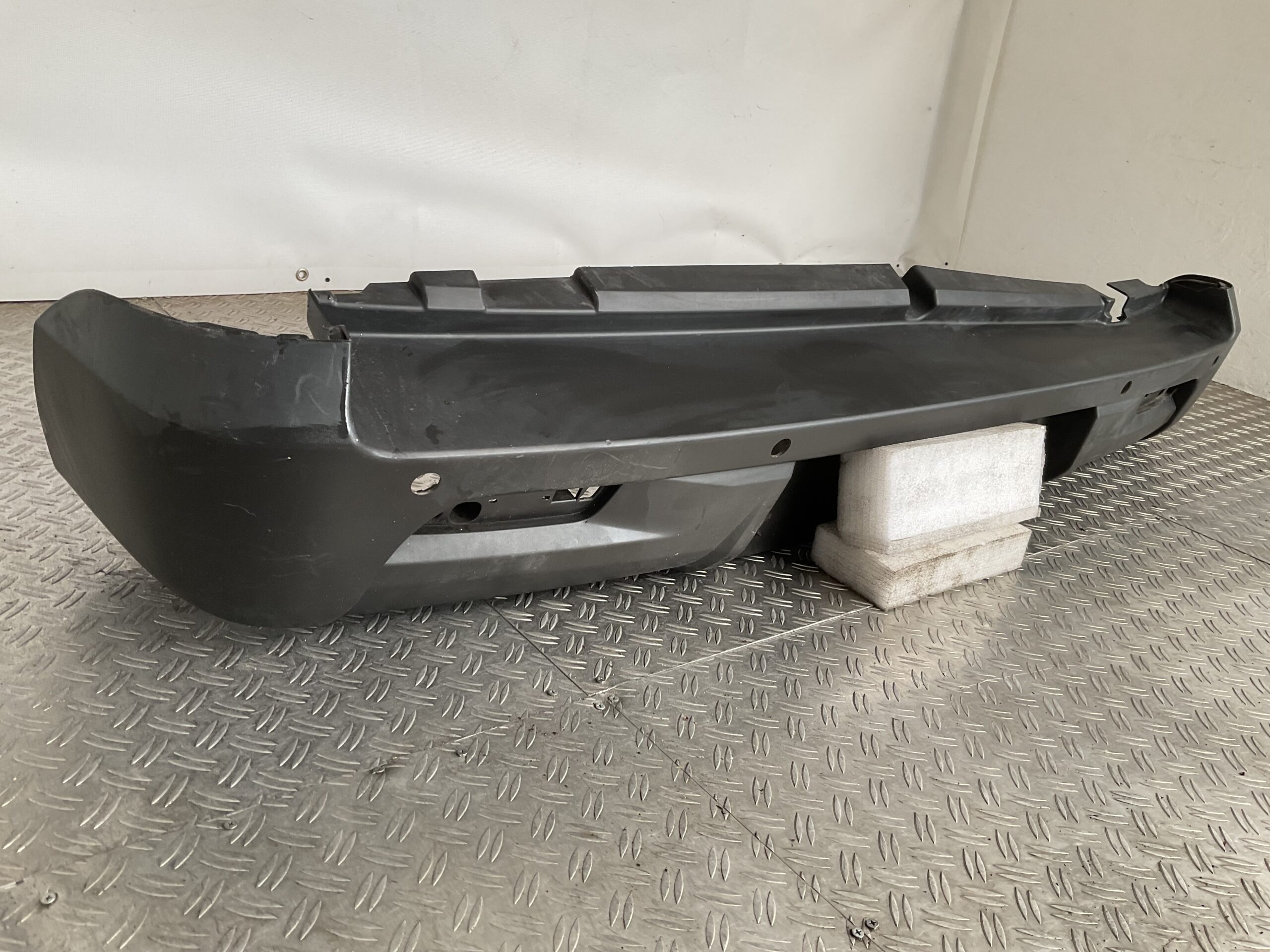 Bumper SsangYong Musso 18-24 K78831-38000 Achterbumper F6-15973z