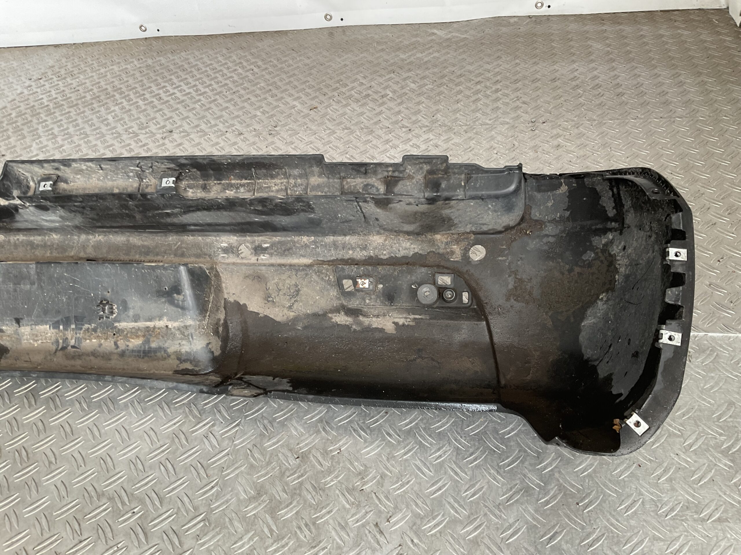 Bumper SsangYong Musso 18-24 K78831-38000 Achterbumper F6-15973z