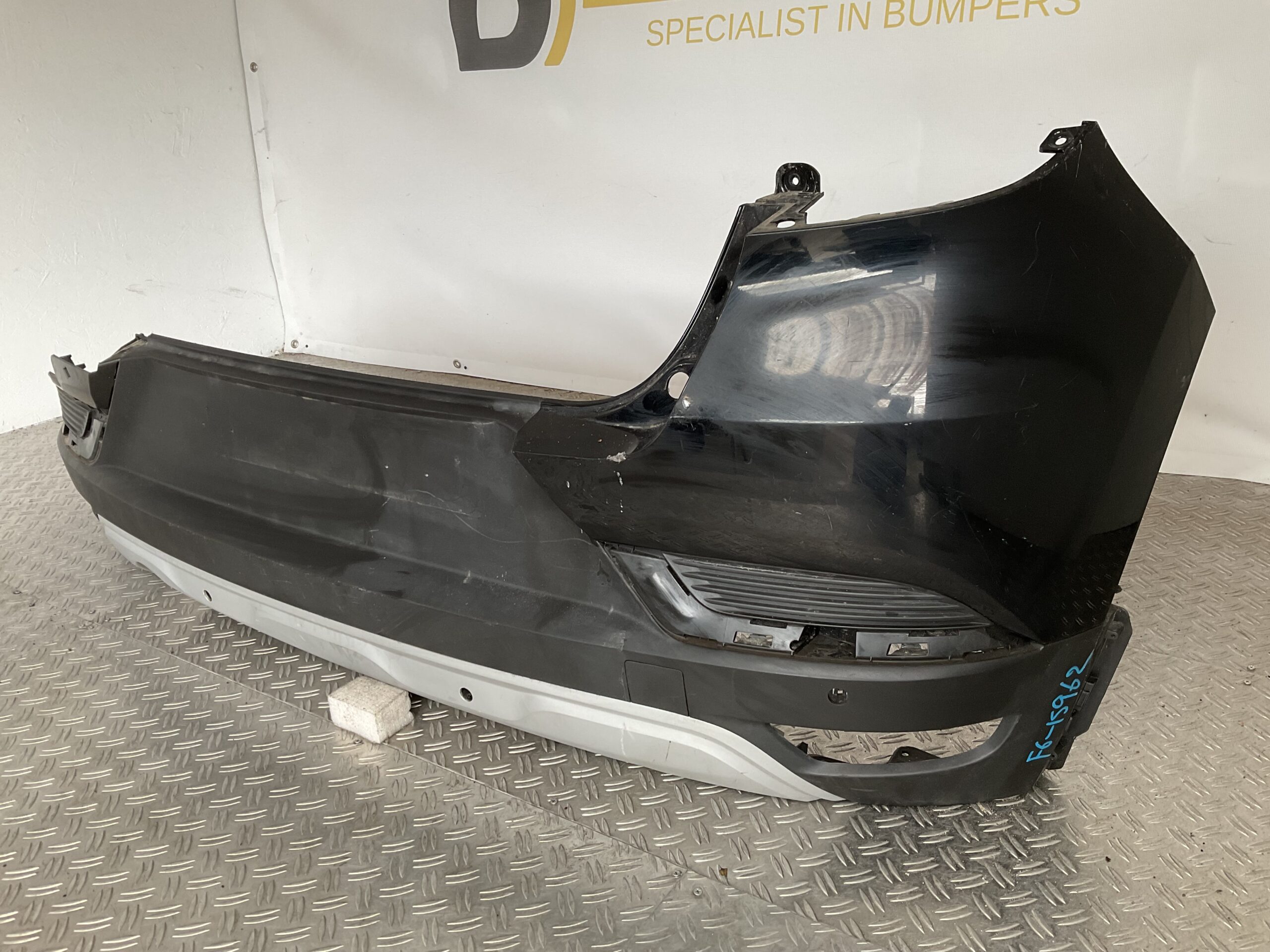Bumper Renault Captur 2019-2024 850B24059R Achterbumper F6-15951z