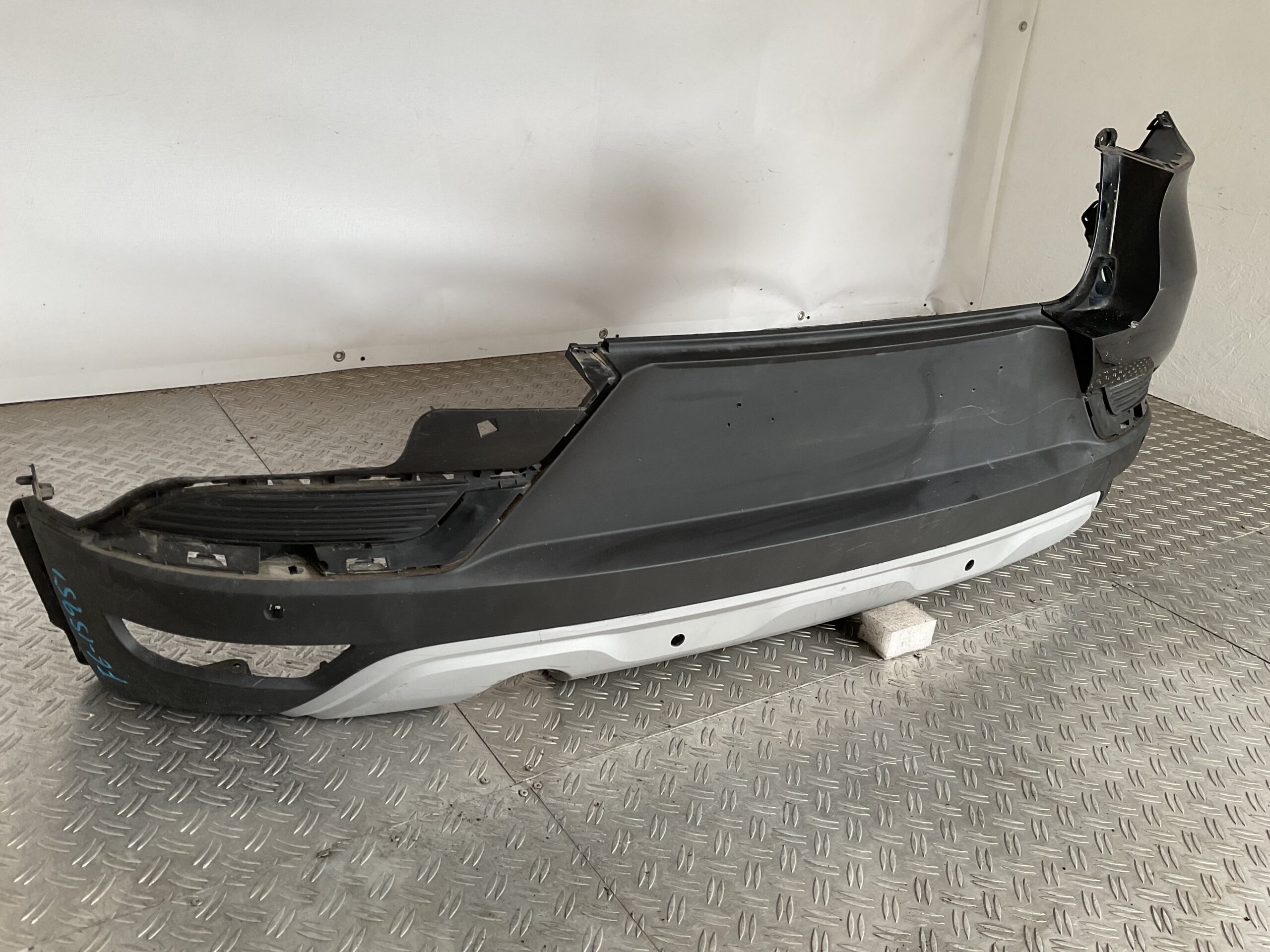 Bumper Renault Captur 2019-2024 850B24059R Achterbumper F6-15951z