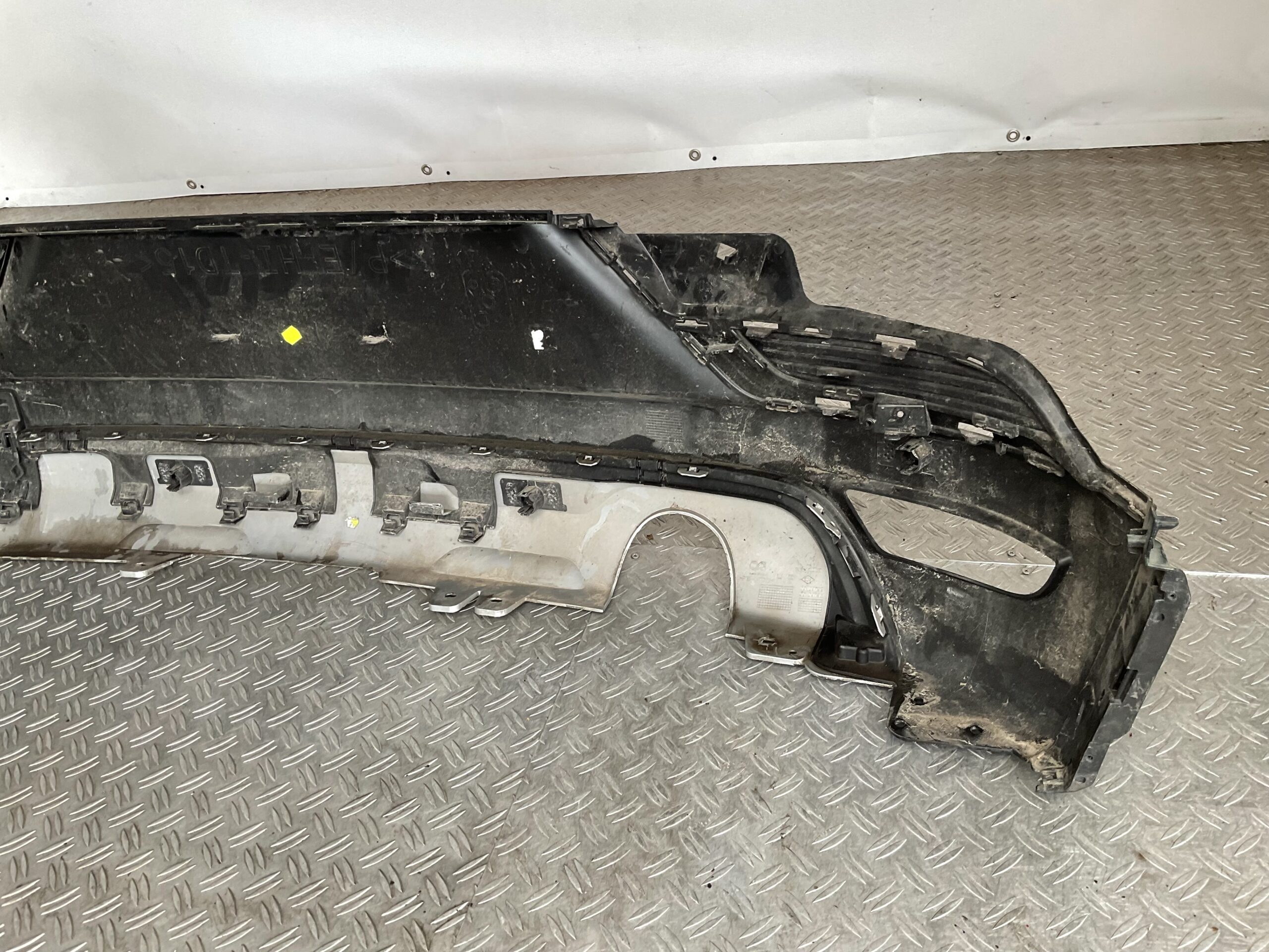 Bumper Renault Captur 2019-2024 850B24059R Achterbumper F6-15951z