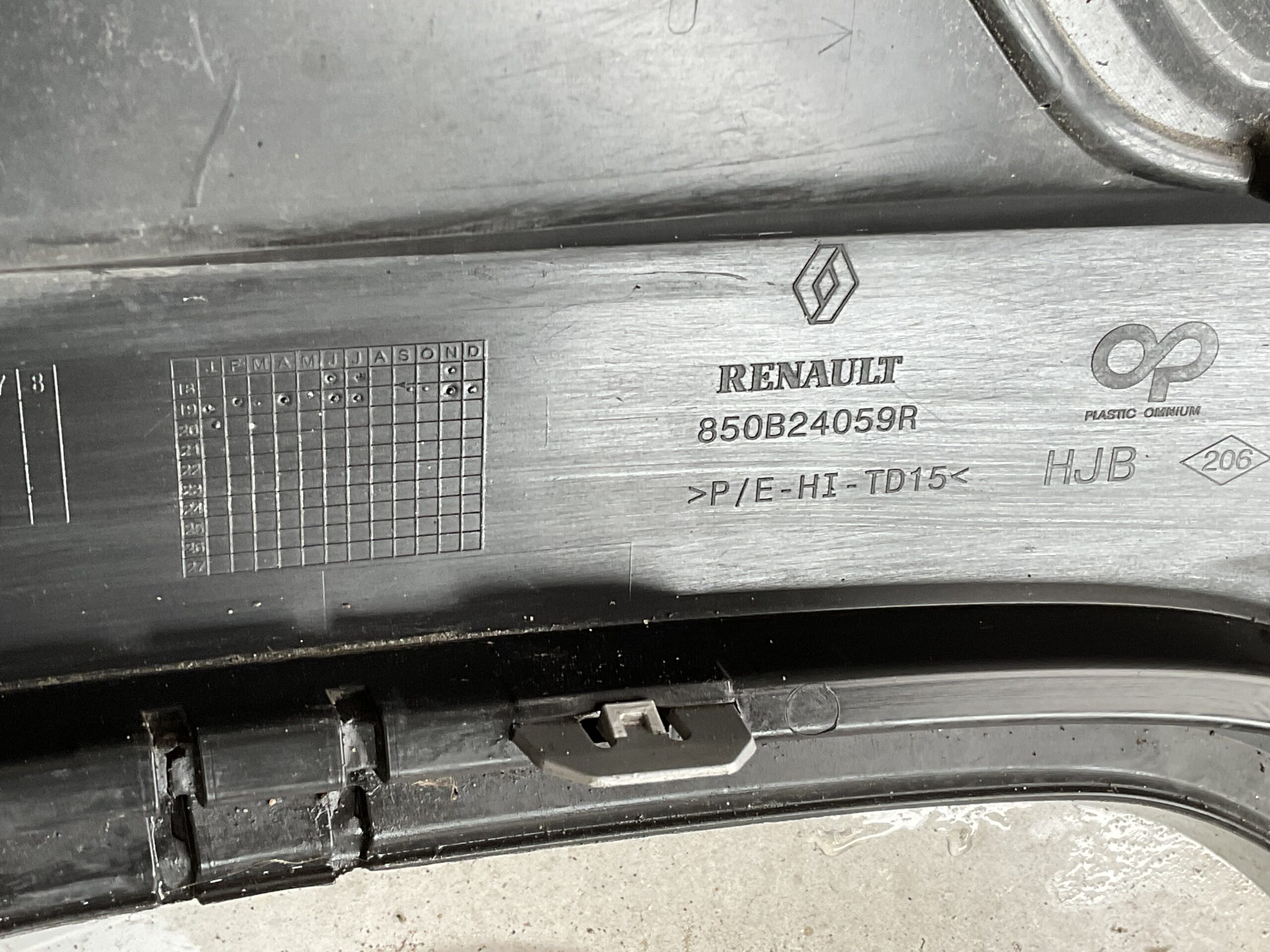 Bumper Renault Captur 2019-2024 850B24059R Achterbumper F6-15951z